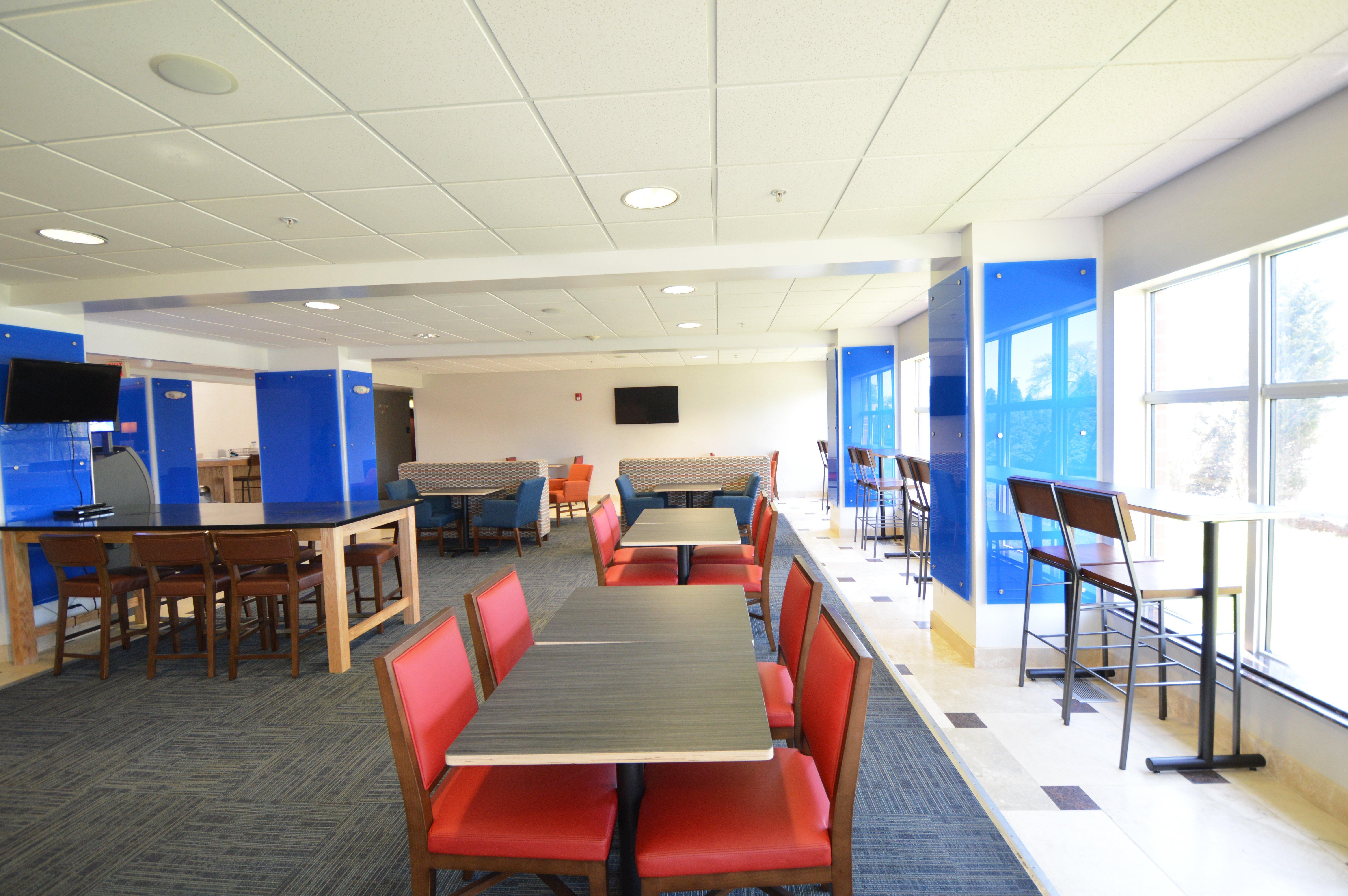Holiday Inn Express Toledo-Oregon By Ihg Eksteriør bilde