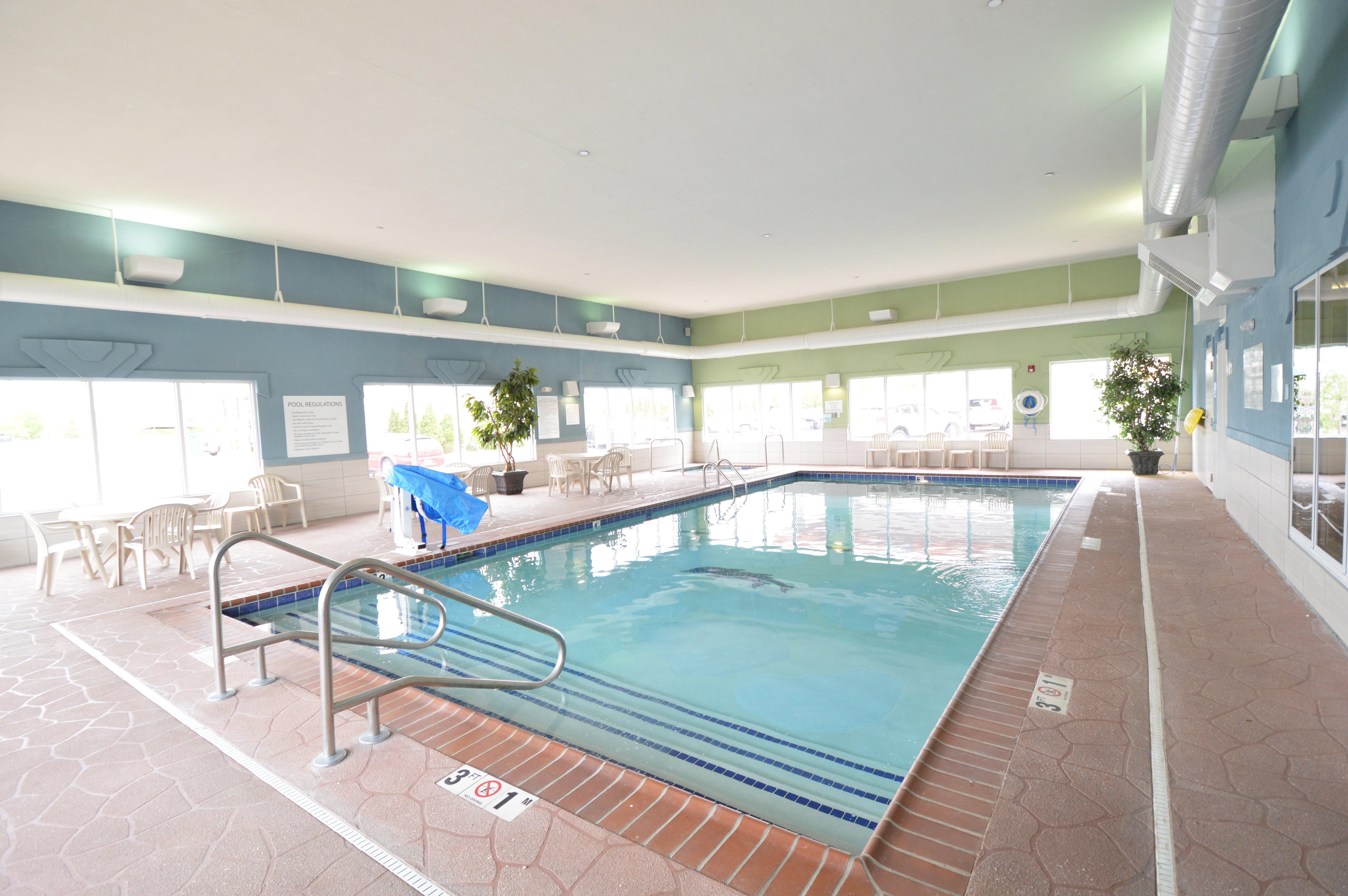 Holiday Inn Express Toledo-Oregon By Ihg Eksteriør bilde