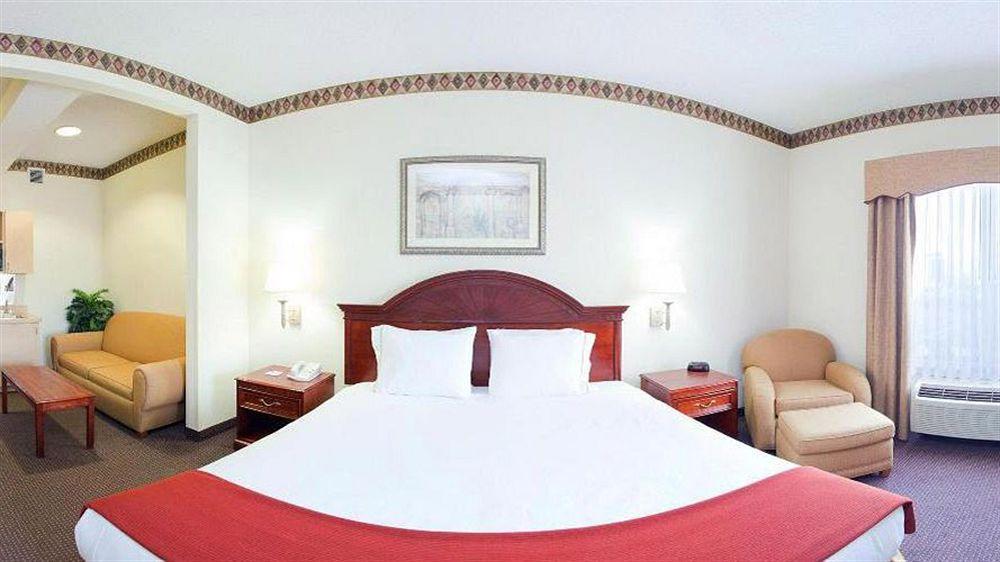Holiday Inn Express Toledo-Oregon By Ihg Eksteriør bilde