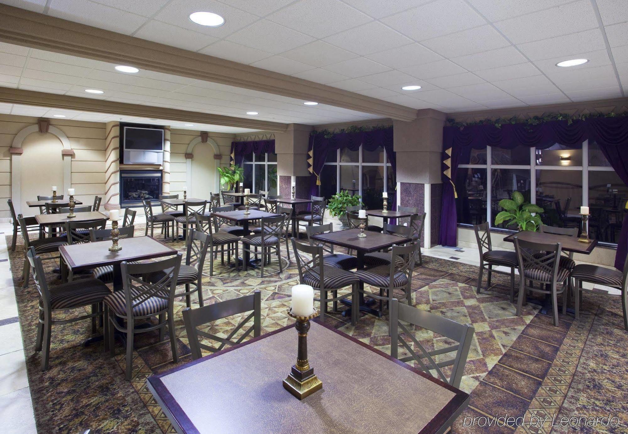 Holiday Inn Express Toledo-Oregon By Ihg Eksteriør bilde